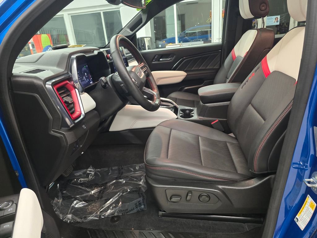 Used 2024 GMC Canyon AT4X AWD/4WD image 20