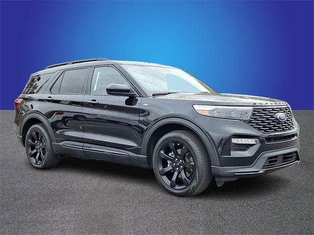 Certified 2023 Ford Explorer ST-Line w/ Class IV Trailer Tow Package image 3