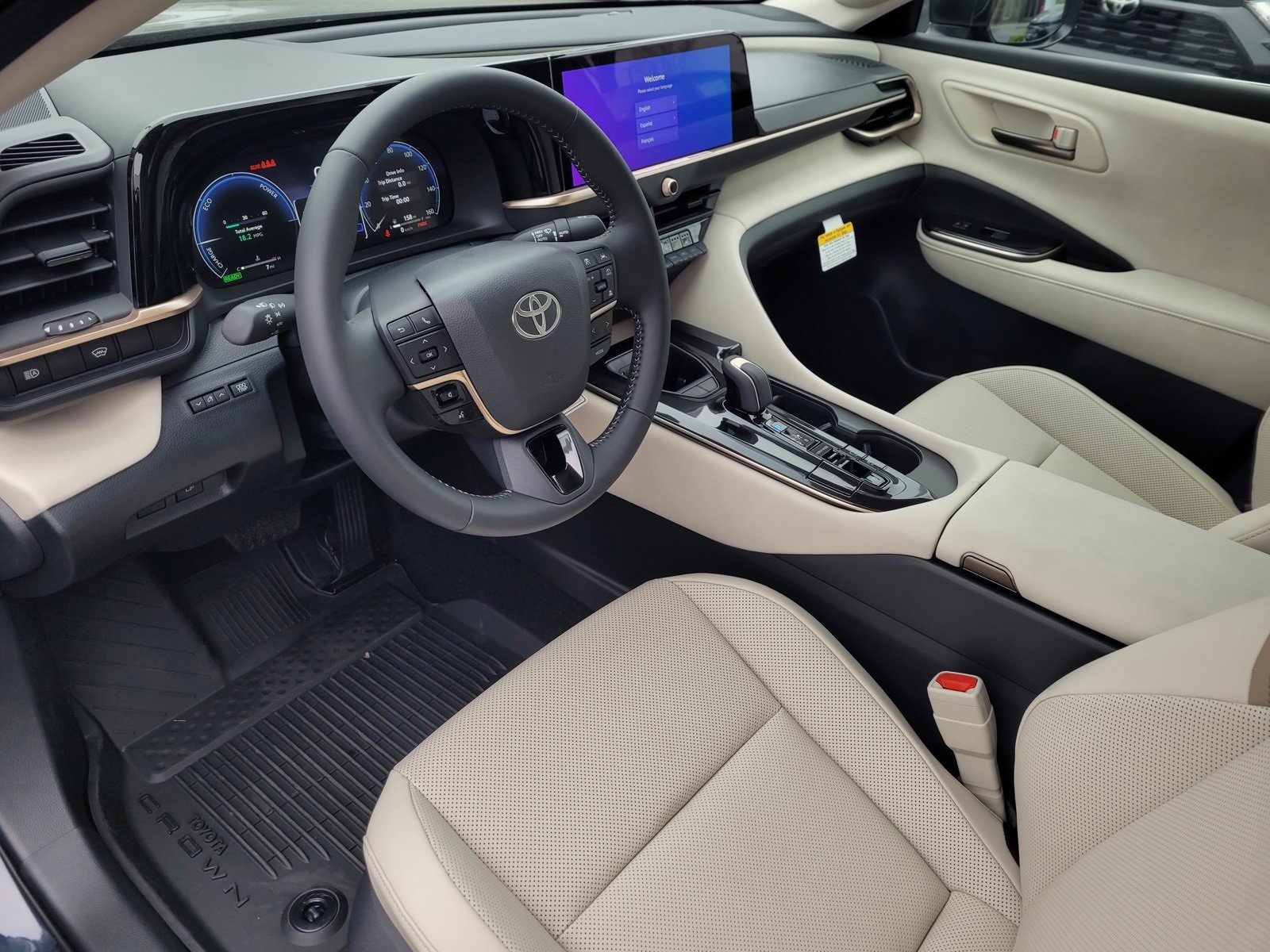 New 2026 Toyota Crown Limited image 7