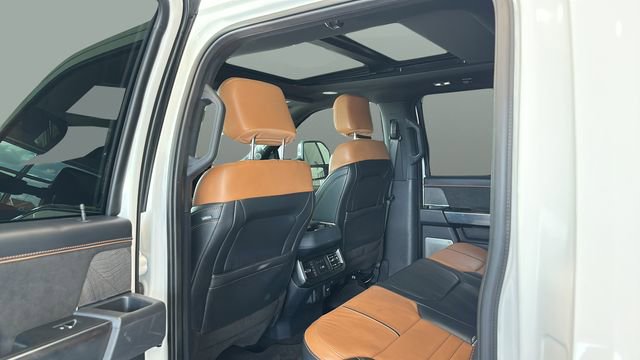 Used 2023 Ford F250 Platinum w/ FX4 Off-Road Package AWD/4WD image 19