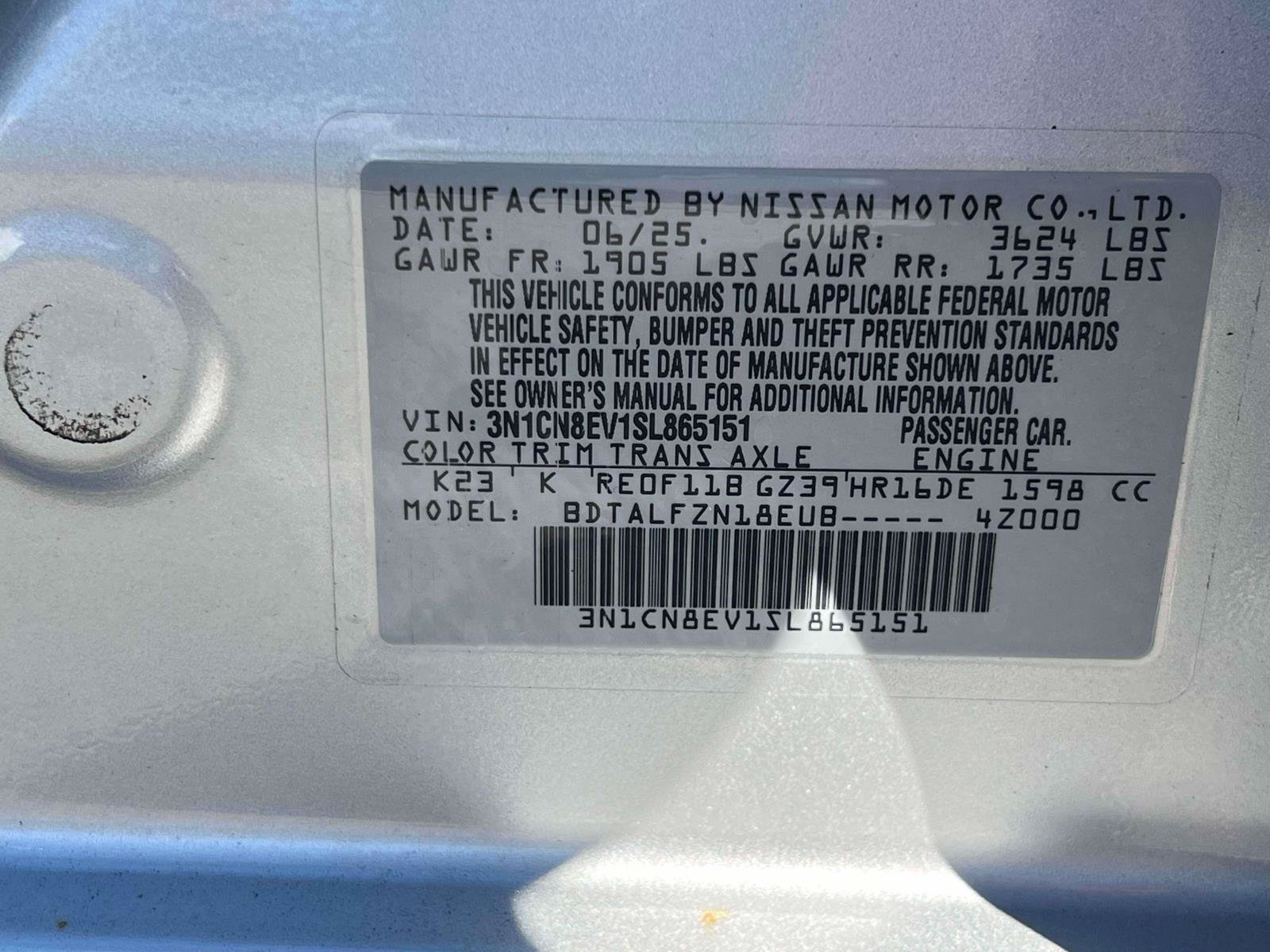 Used 2025 Nissan Versa SV FWD image 24