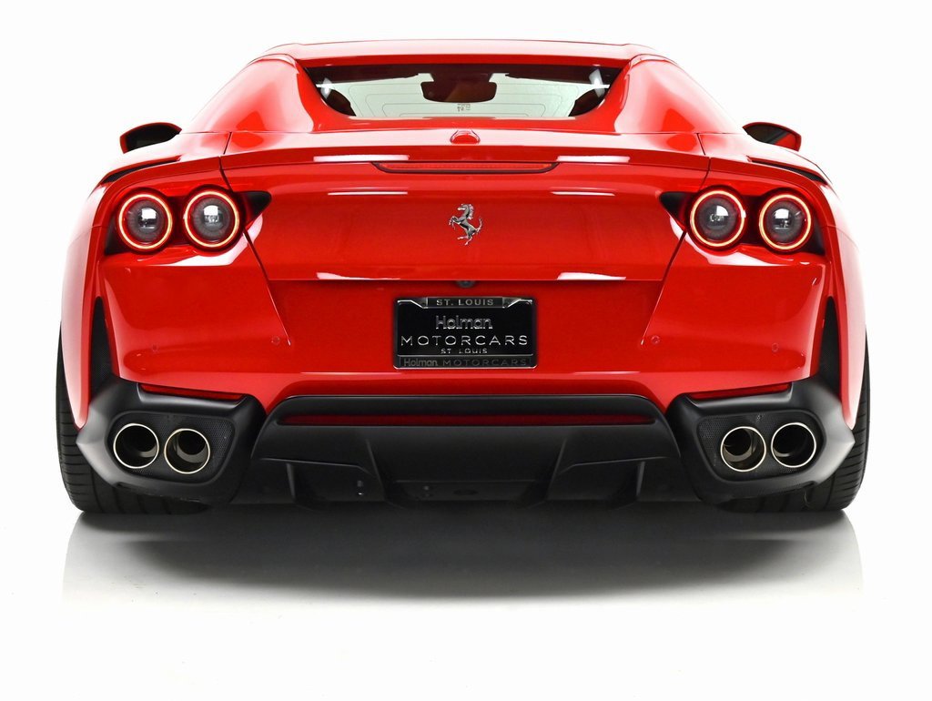 Used 2022 Ferrari 812 GTS image 48