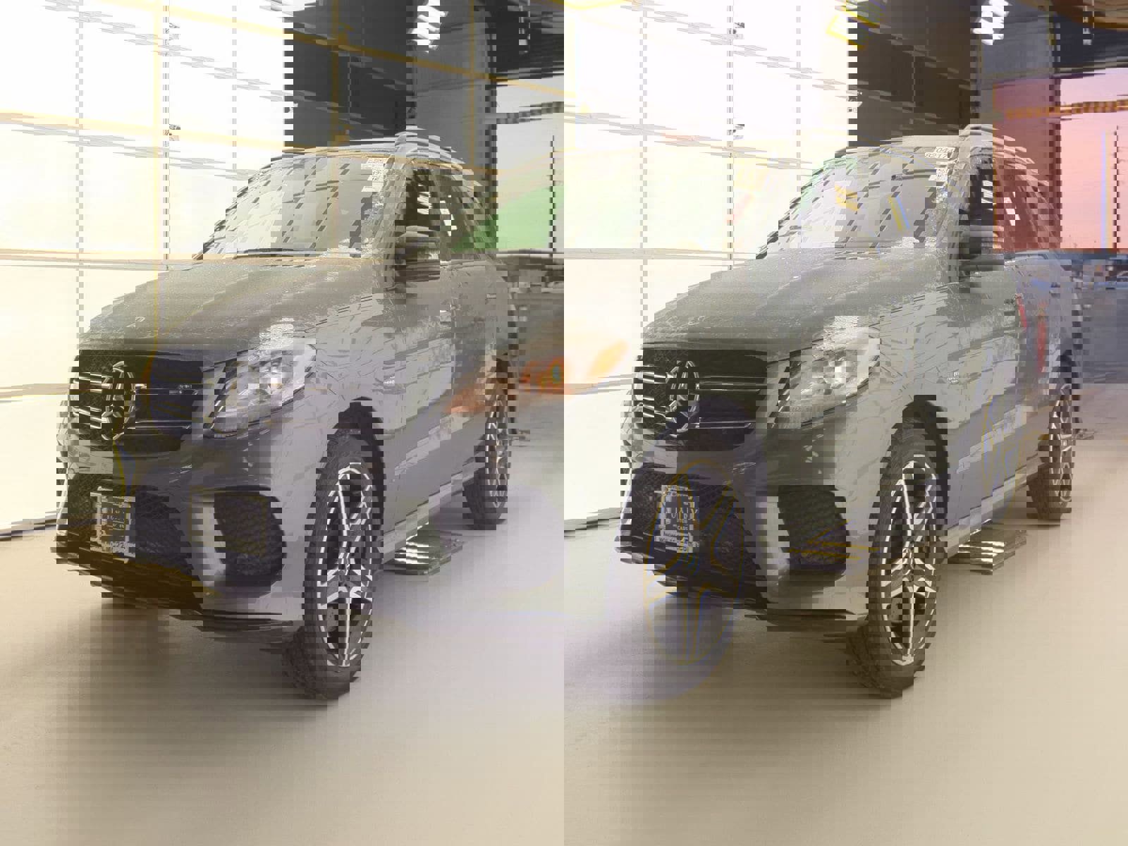 Used 2019 Mercedes-Benz GLE 43 AMG 4MATIC image 1