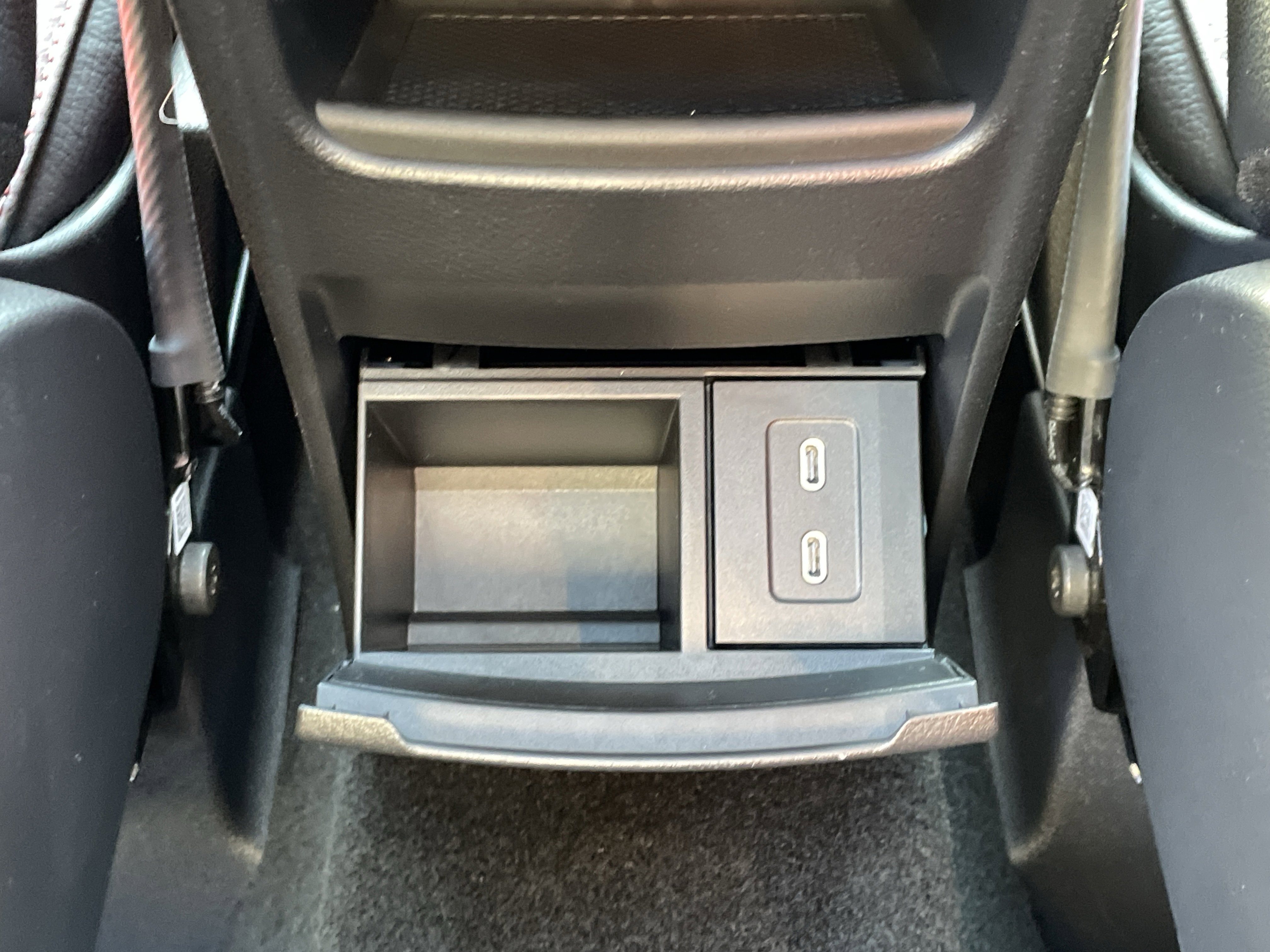 New 2026 Mercedes-Benz GLA 35 AMG 4MATIC image 37