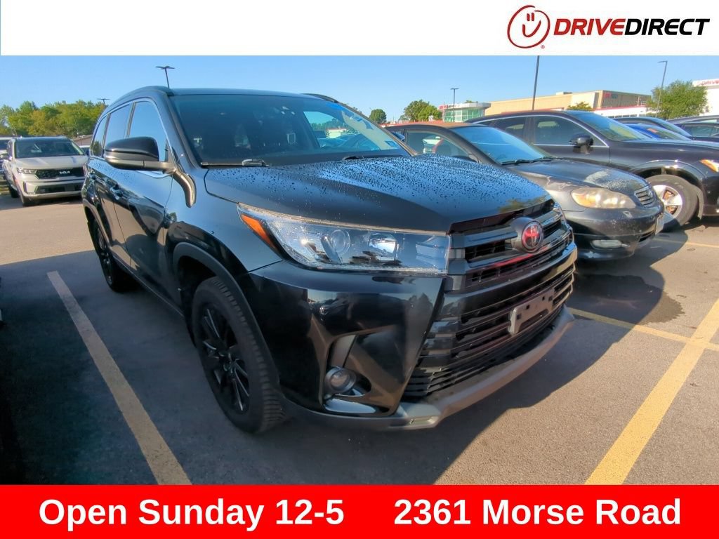 Used 2019 Toyota Highlander SE