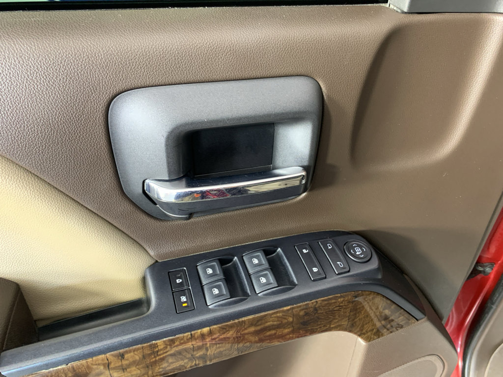 Used 2018 Chevrolet Silverado 1500 LT w/ Texas Edition AWD/4WD image 14