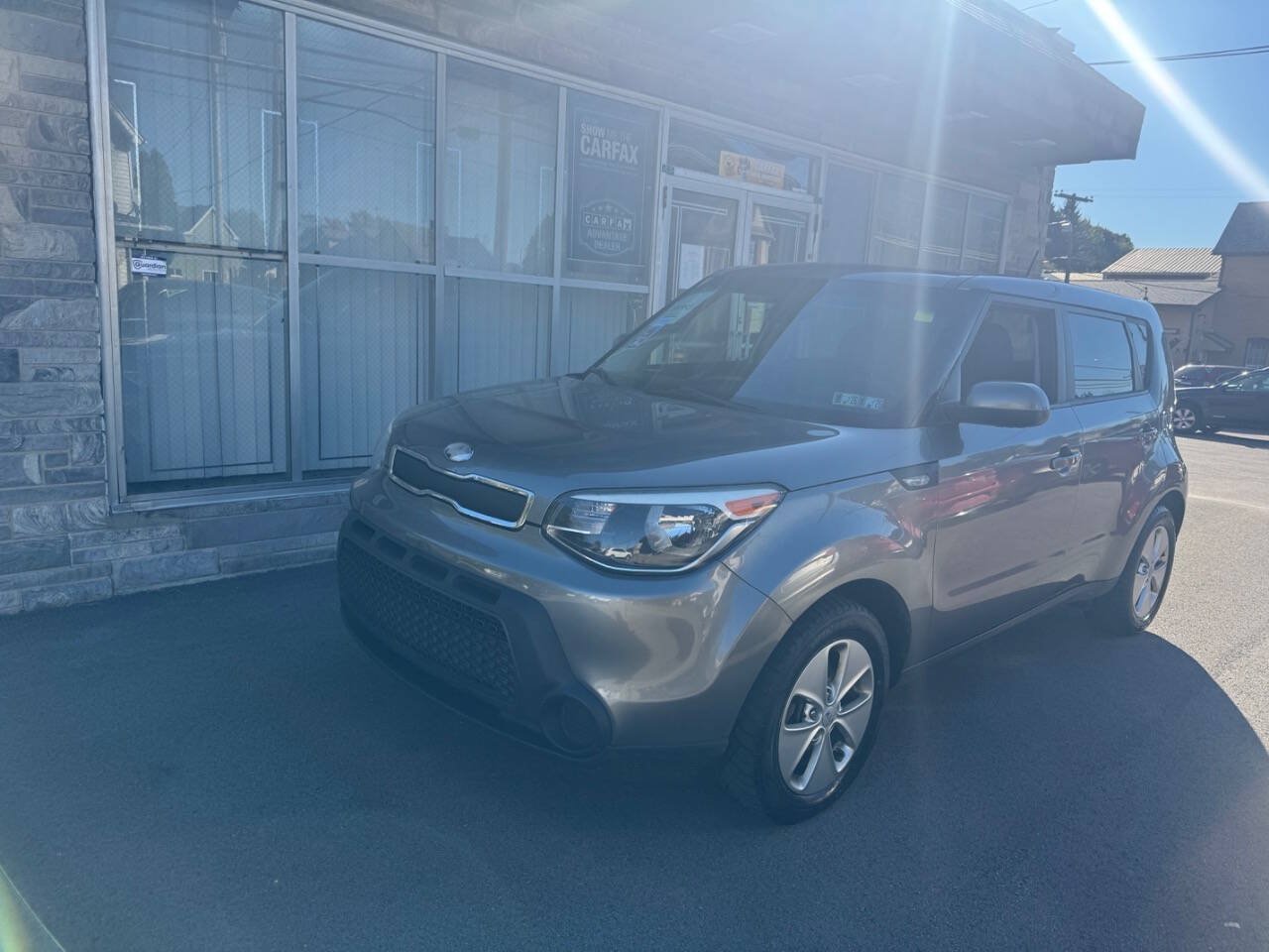 Used 2014 Kia Soul FWD image 2