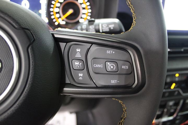 Used 2024 Jeep Wrangler Willys image 37