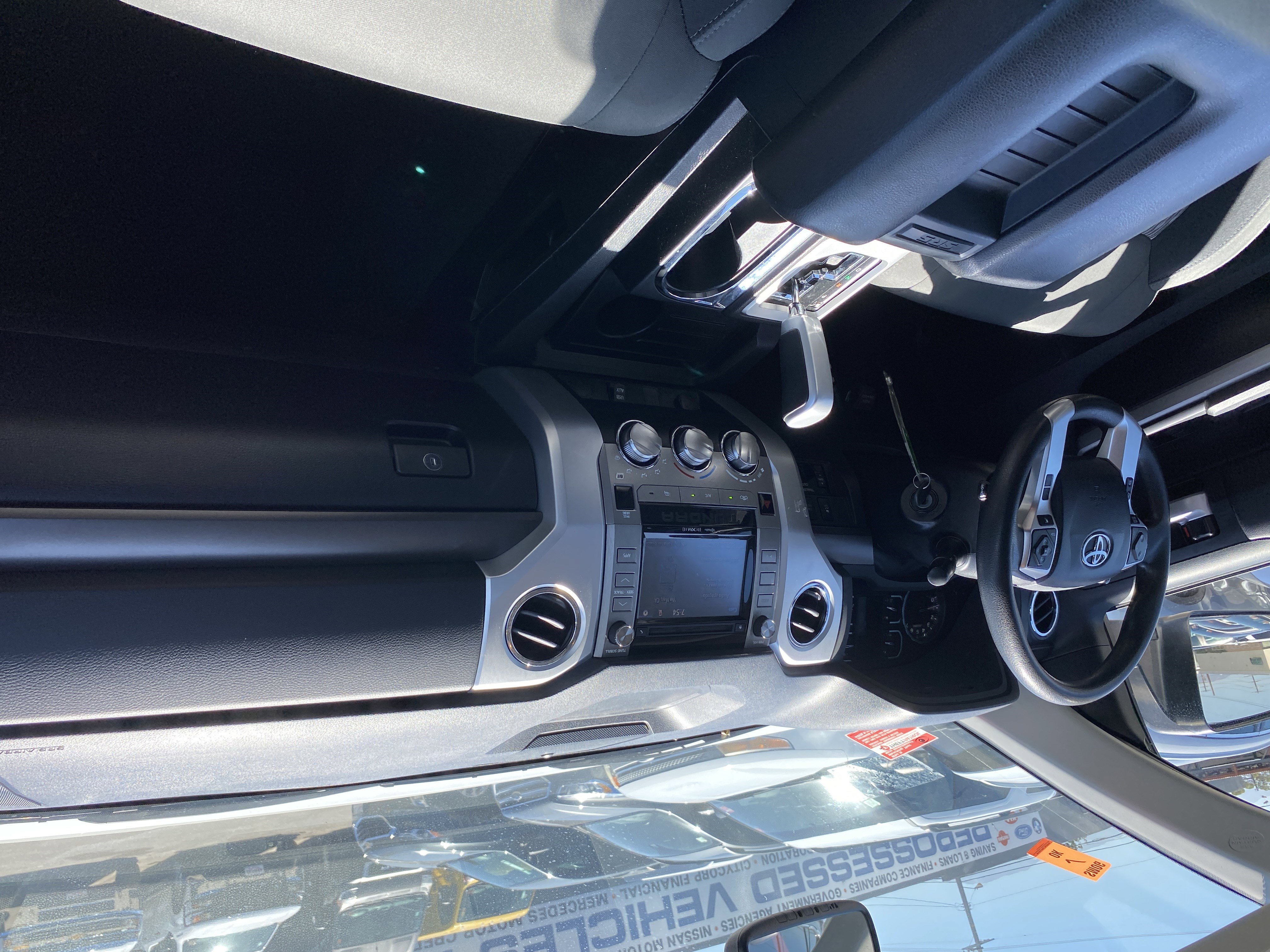 Used 2018 Toyota Tundra SR5 w/ SR5 Upgrade Package image 20