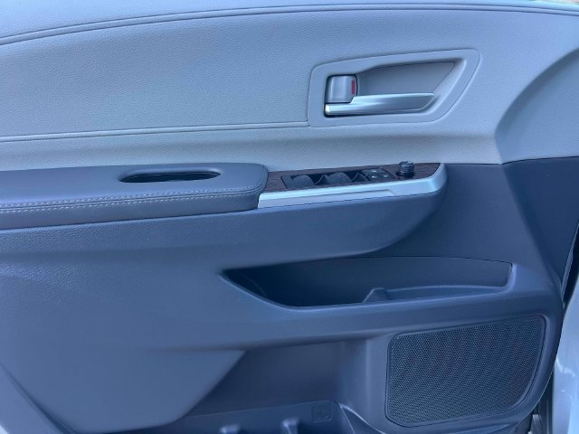 Certified 2024 Toyota Sienna XLE w/ XLE Plus Package AWD/4WD image 23