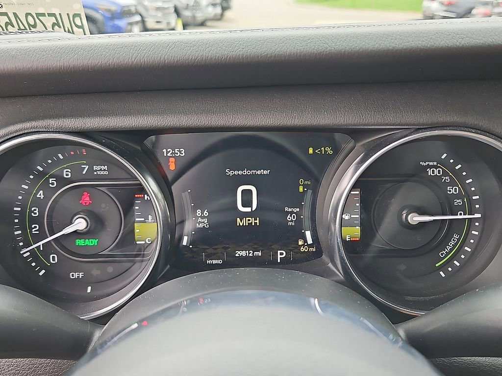 Used 2023 Jeep Wrangler Unlimited Sahara w/ Cold Weather Group AWD/4WD image 23