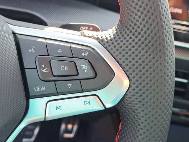 New 2025 Volkswagen GTI SE FWD image 12