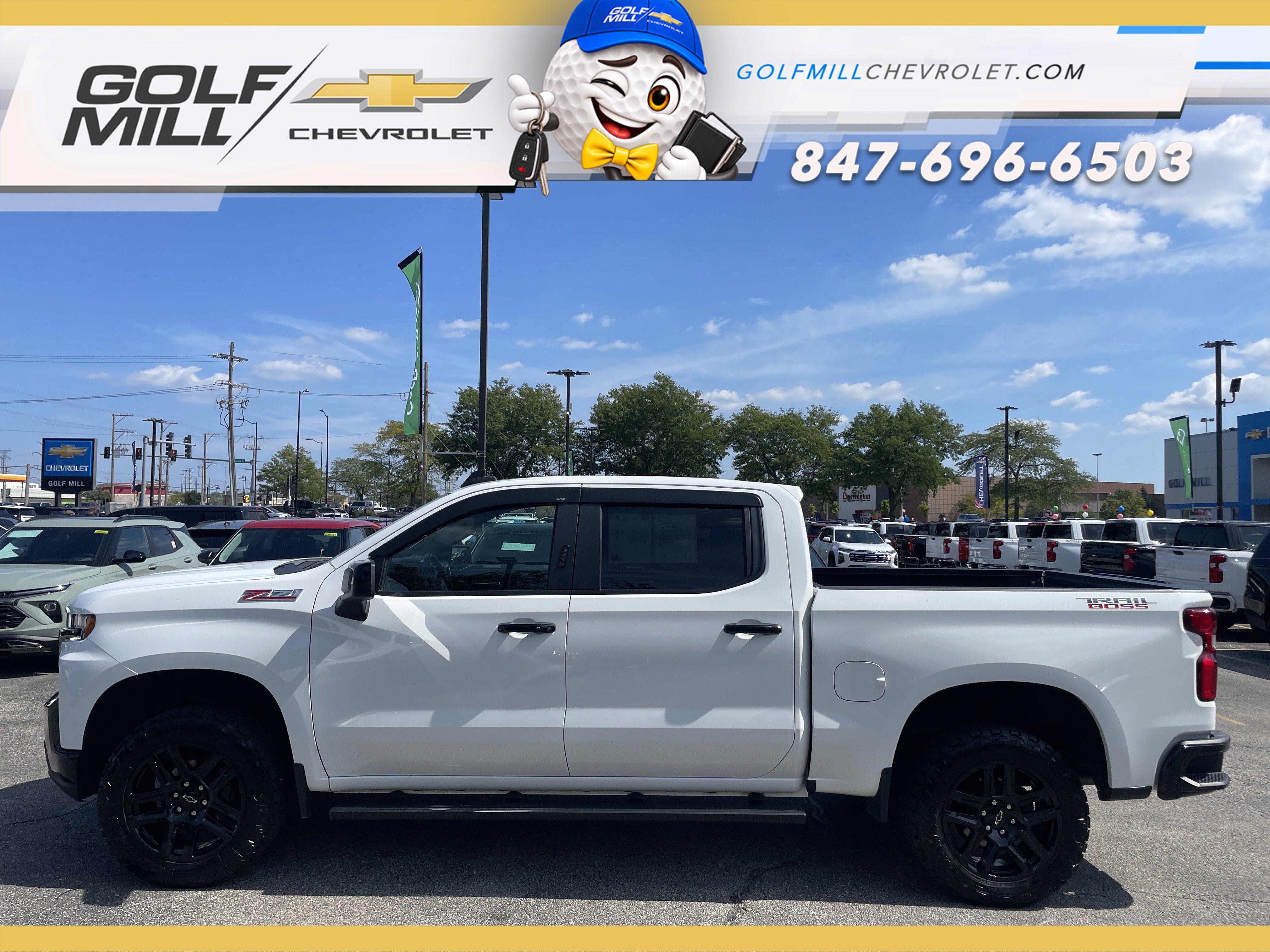 Used 2021 Chevrolet Silverado 1500 LT Trail Boss w/ Bed Protection Package AWD/4WD image 10