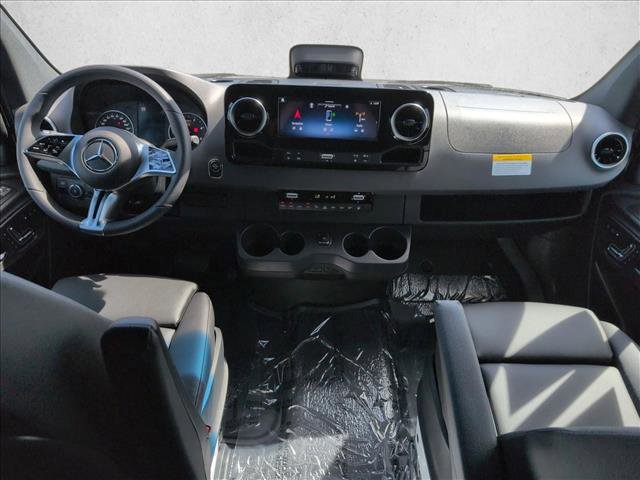 New 2025 Mercedes-Benz Sprinter 2500 image 15