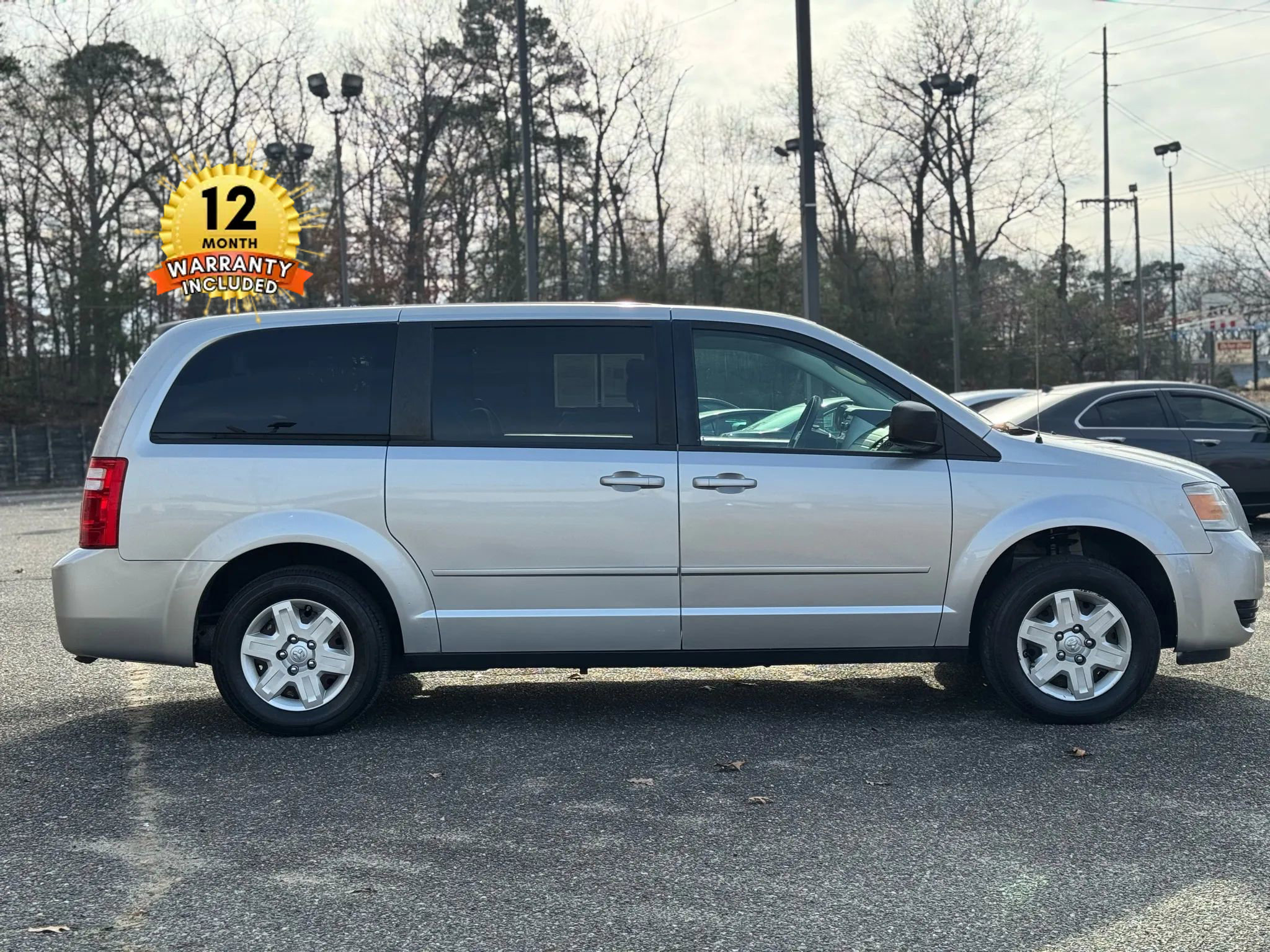 Used 2010 Dodge Grand Caravan SE w/ Climate Group image 5