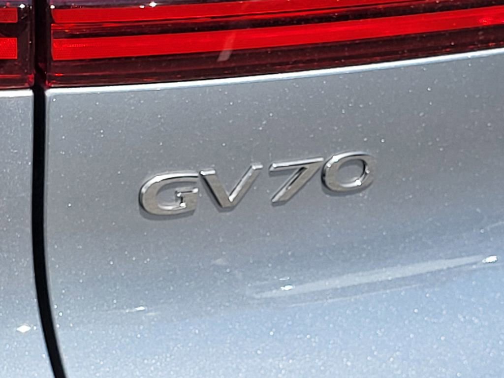 New 2026 Genesis GV70 2.5T Select AWD/4WD image 6