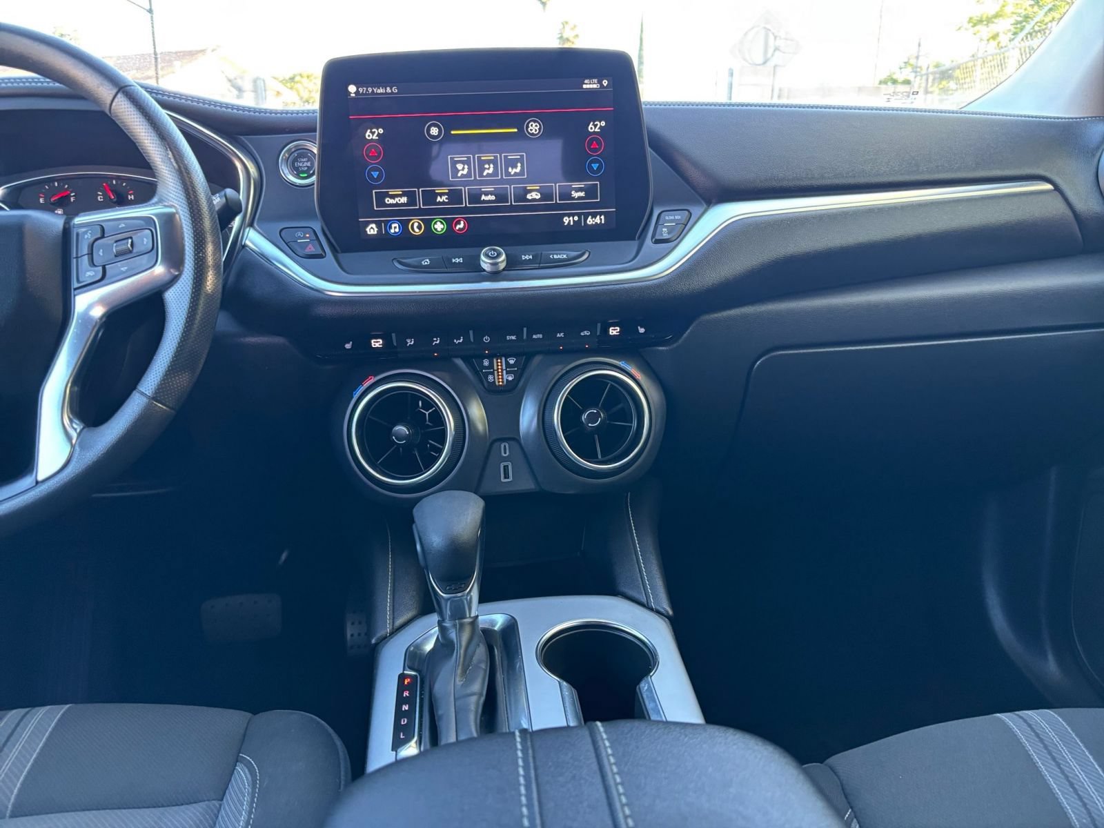 Used 2026 Chevrolet Blazer LT FWD image 17