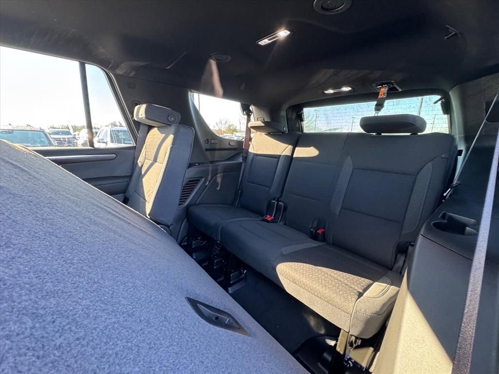New 2026 Chevrolet Tahoe LS image 9