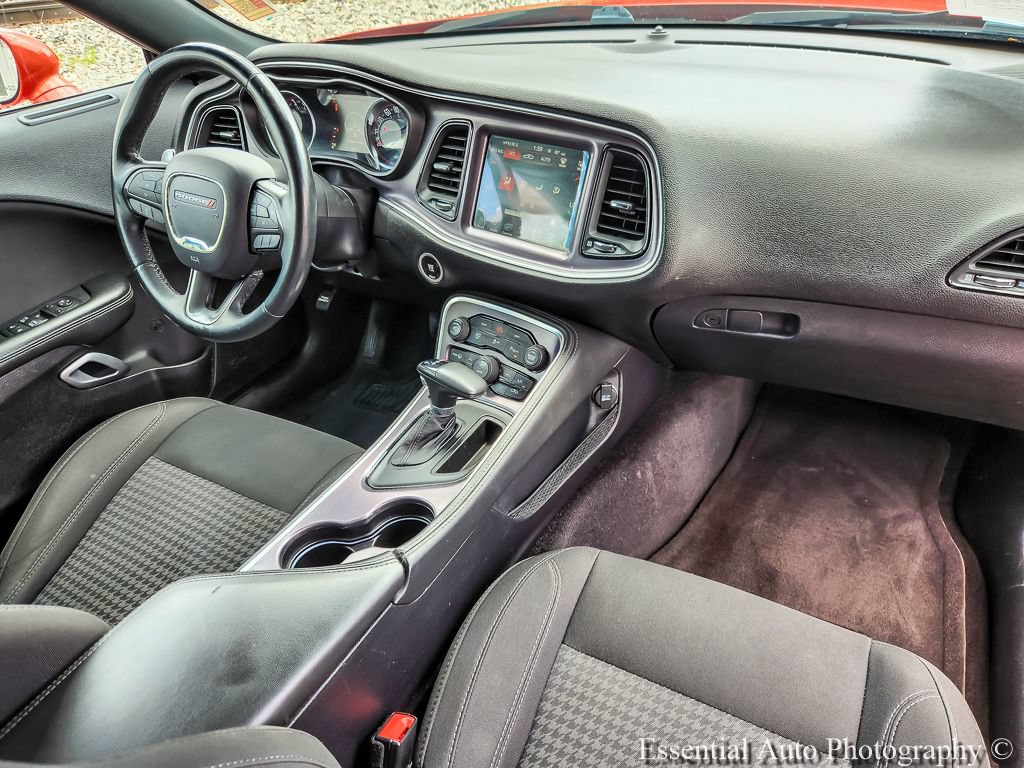 Used 2016 Dodge Challenger SXT w/ Sound Group RWD image 19