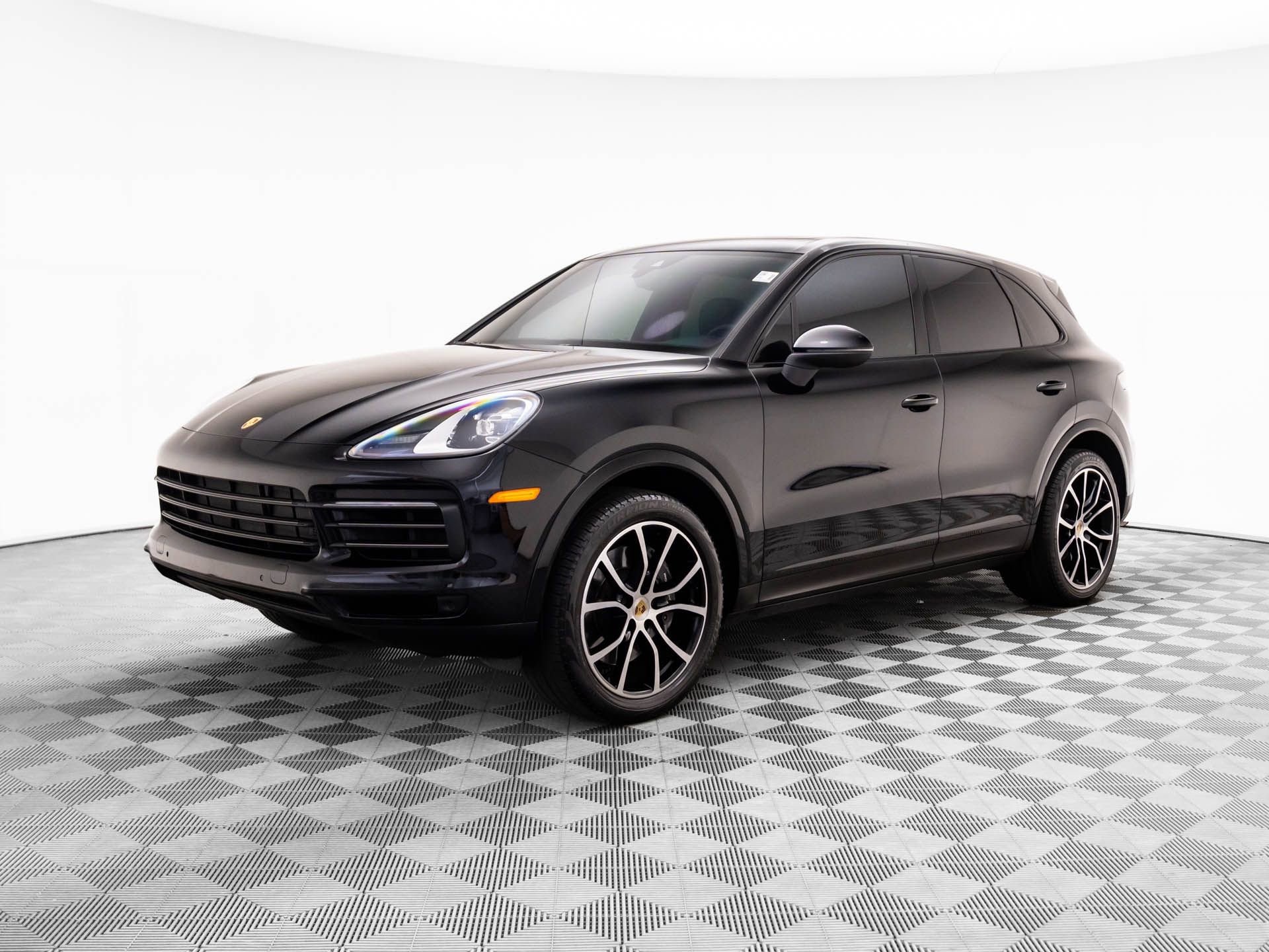 Certified 2023 Porsche Cayenne Platinum Edition