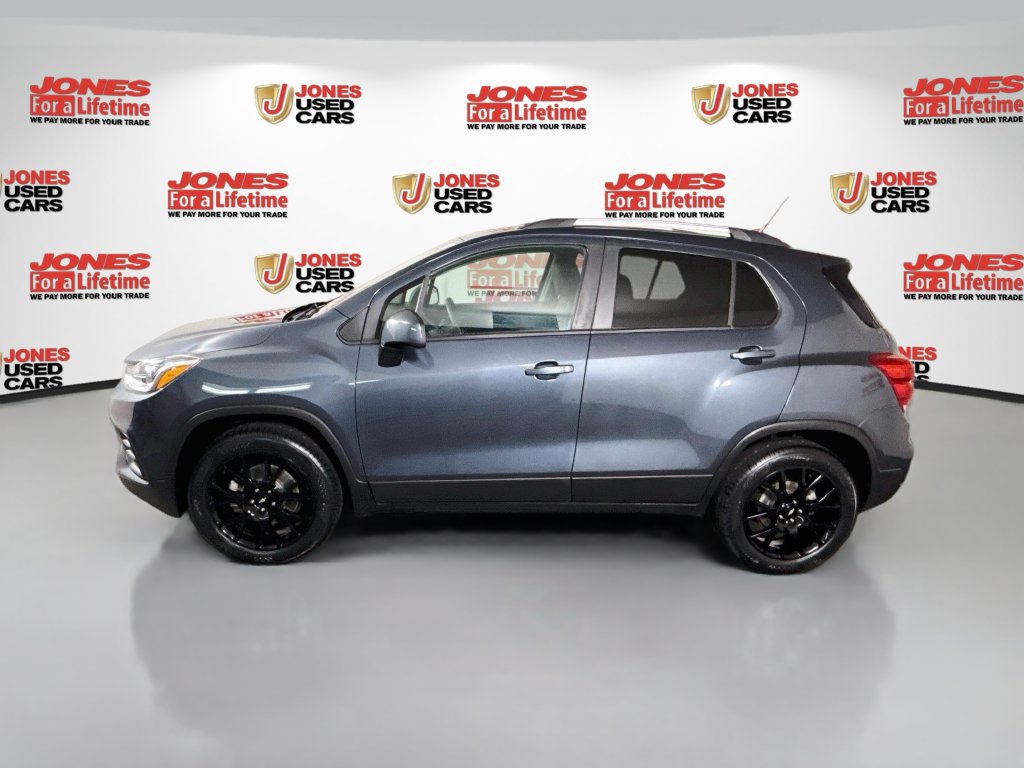 Used 2022 Chevrolet Trax LT w/ Driver Confidence Package AWD/4WD image 12