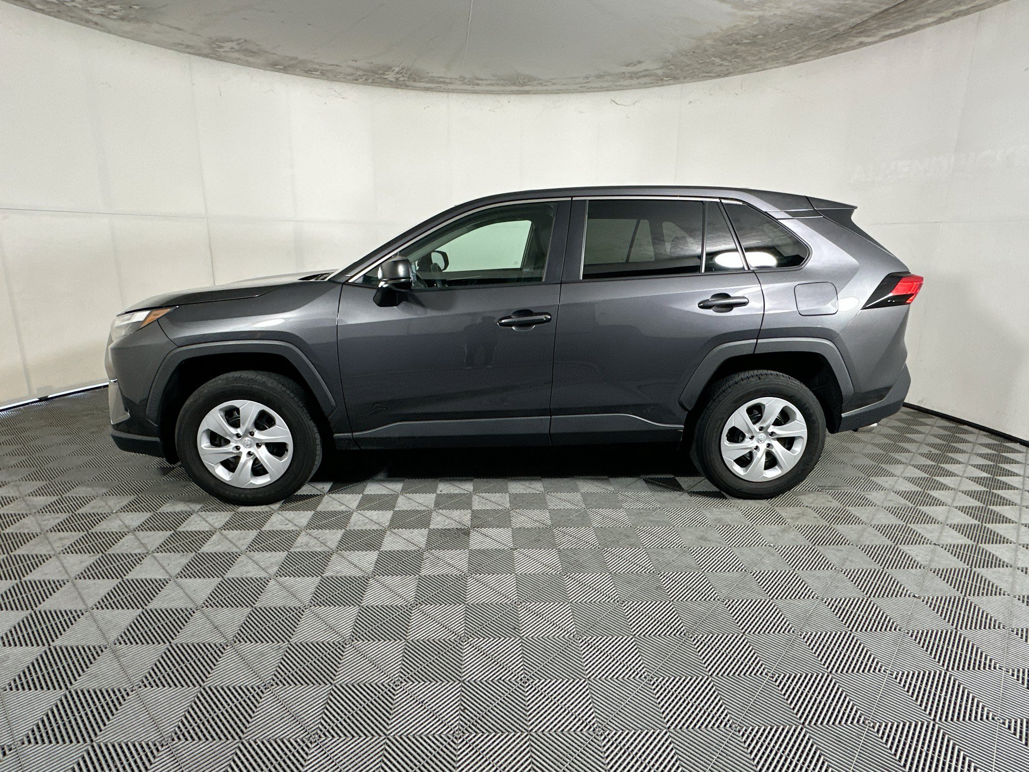 Certified 2024 Toyota RAV4 LE FWD image 6