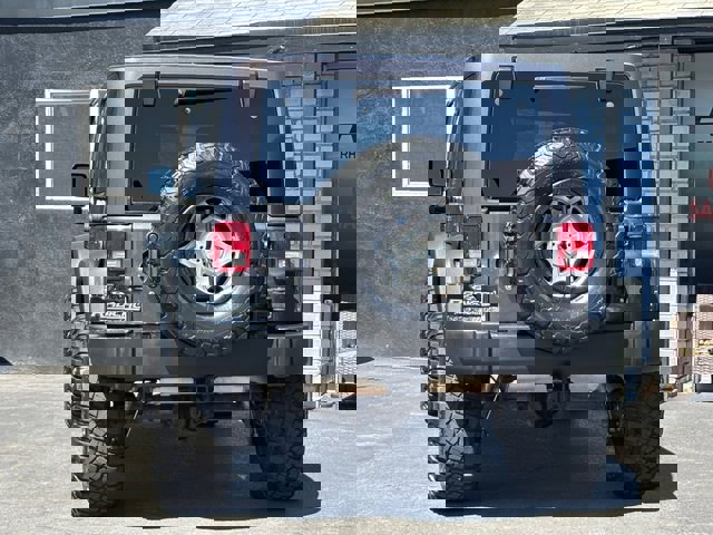 Used 2017 Jeep Wrangler Unlimited Rubicon w/ Connectivity Group image 15