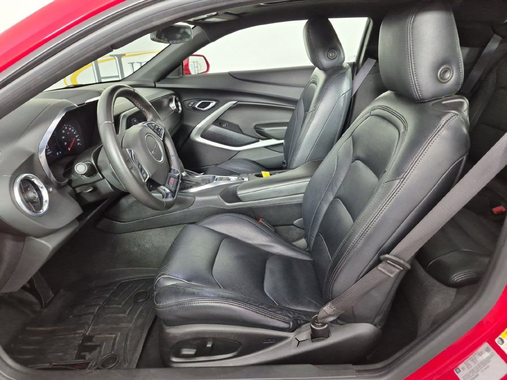 Certified 2018 Chevrolet Camaro SS RWD image 16