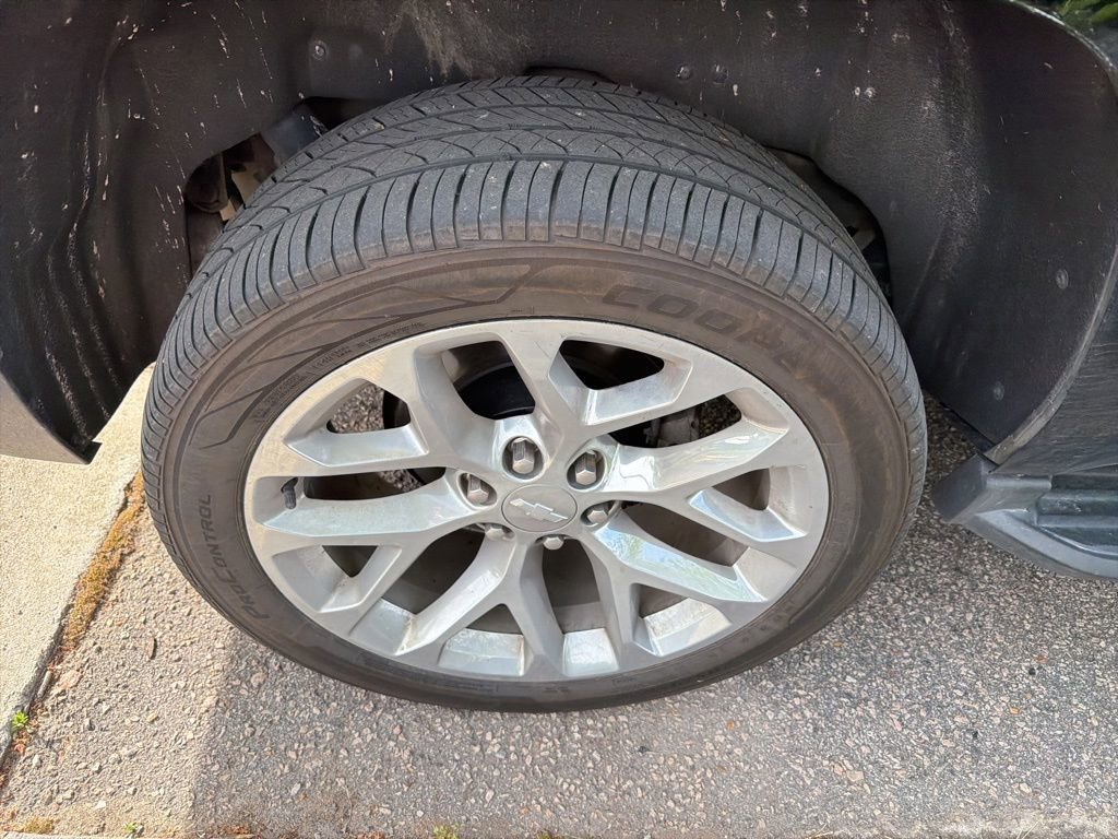 Used 2018 Chevrolet Tahoe LT image 27