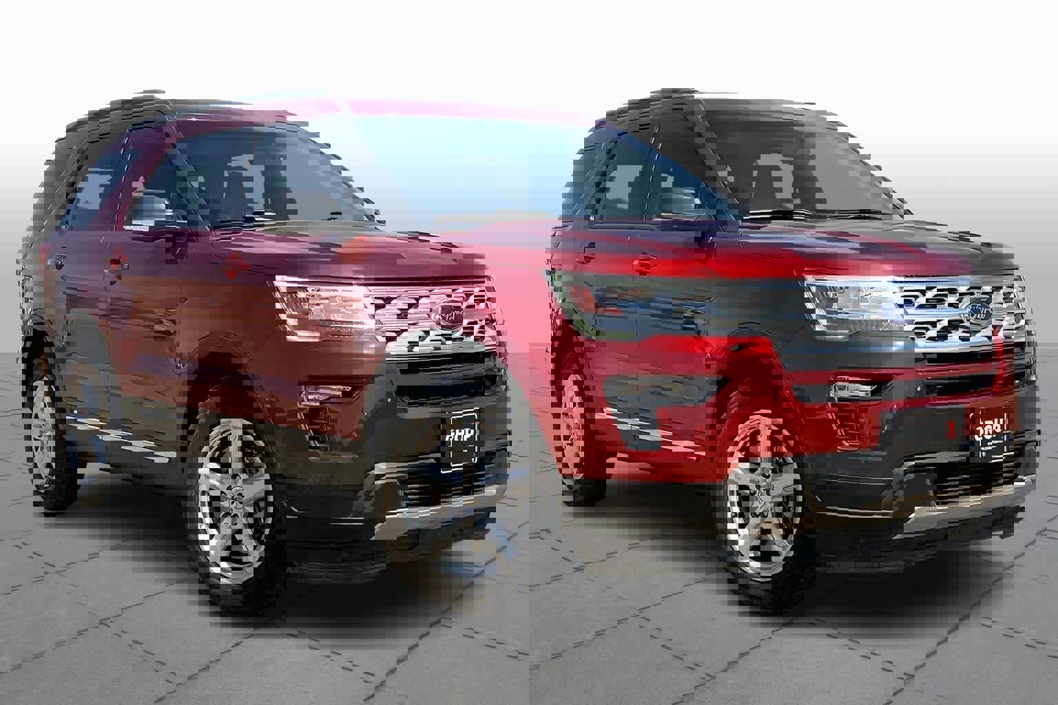 Used 2019 Ford Explorer XLT w/ Equipment Group 201A image 3