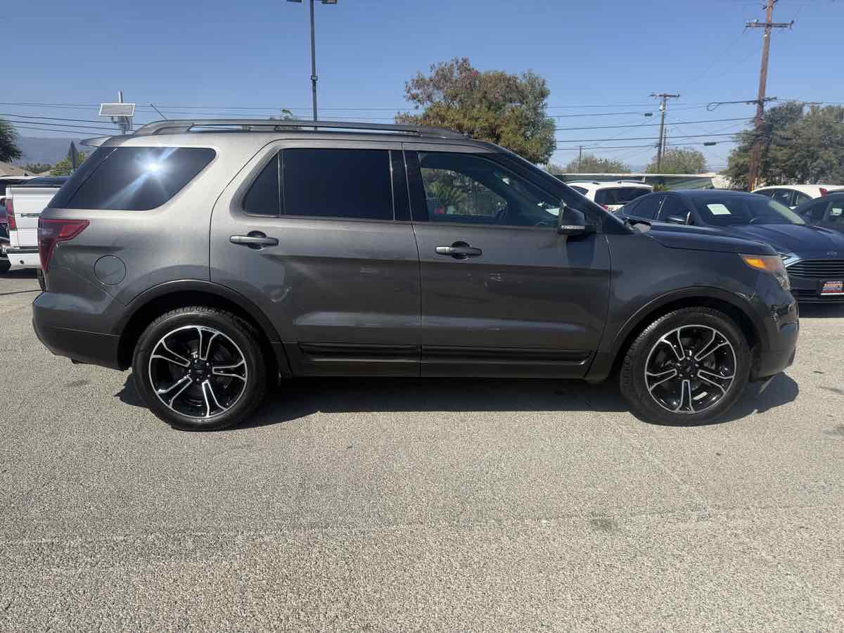 Used 2015 Ford Explorer Sport w/ Equipment Group 401A AWD/4WD image 11