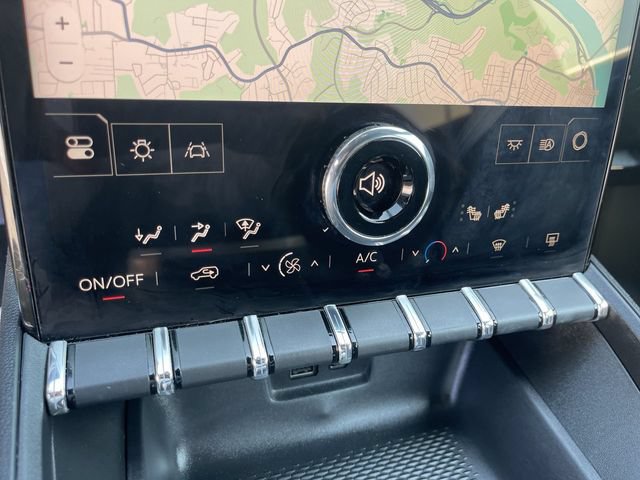 Used 2025 GMC Terrain Elevation w/ Black Edition AWD/4WD image 19
