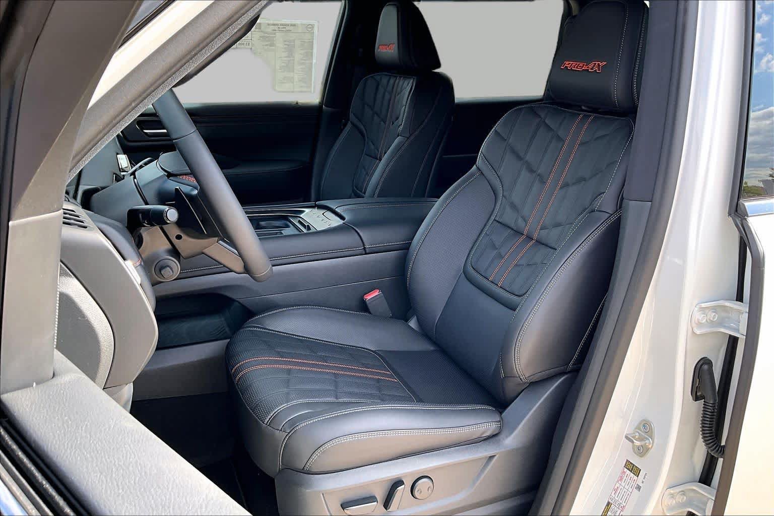 New 2026 Nissan Armada PRO-4X w/ Captain's Chari Seat Package AWD/4WD image 9