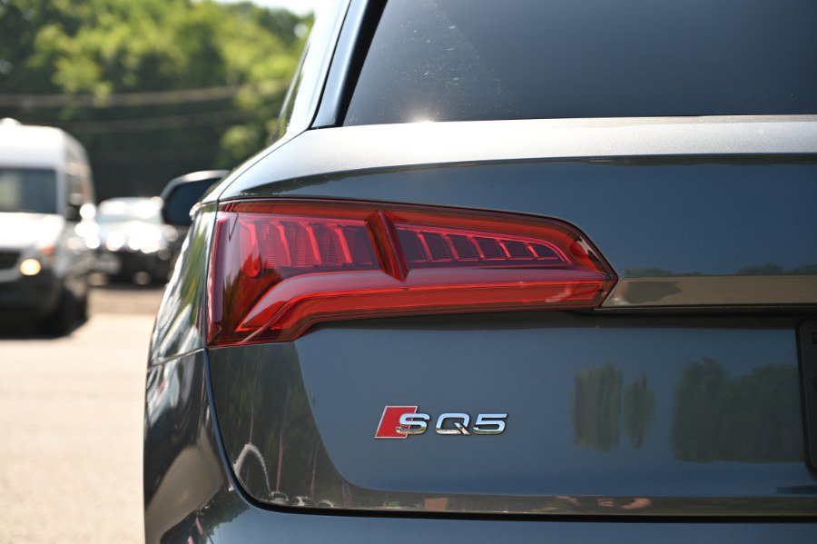 Used 2020 Audi SQ5 Premium Plus w/ Premium Plus Package AWD/4WD image 12