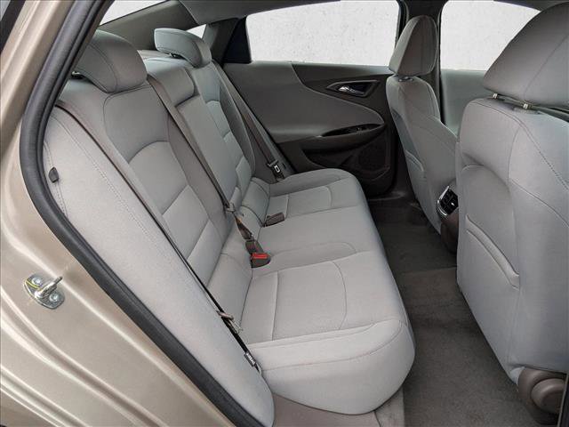 Used 2022 Chevrolet Malibu LT image 19