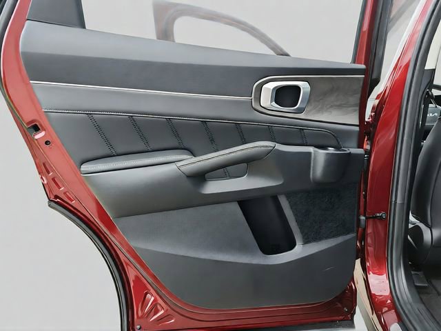 Certified 2025 Kia Sorento SX AWD/4WD image 24