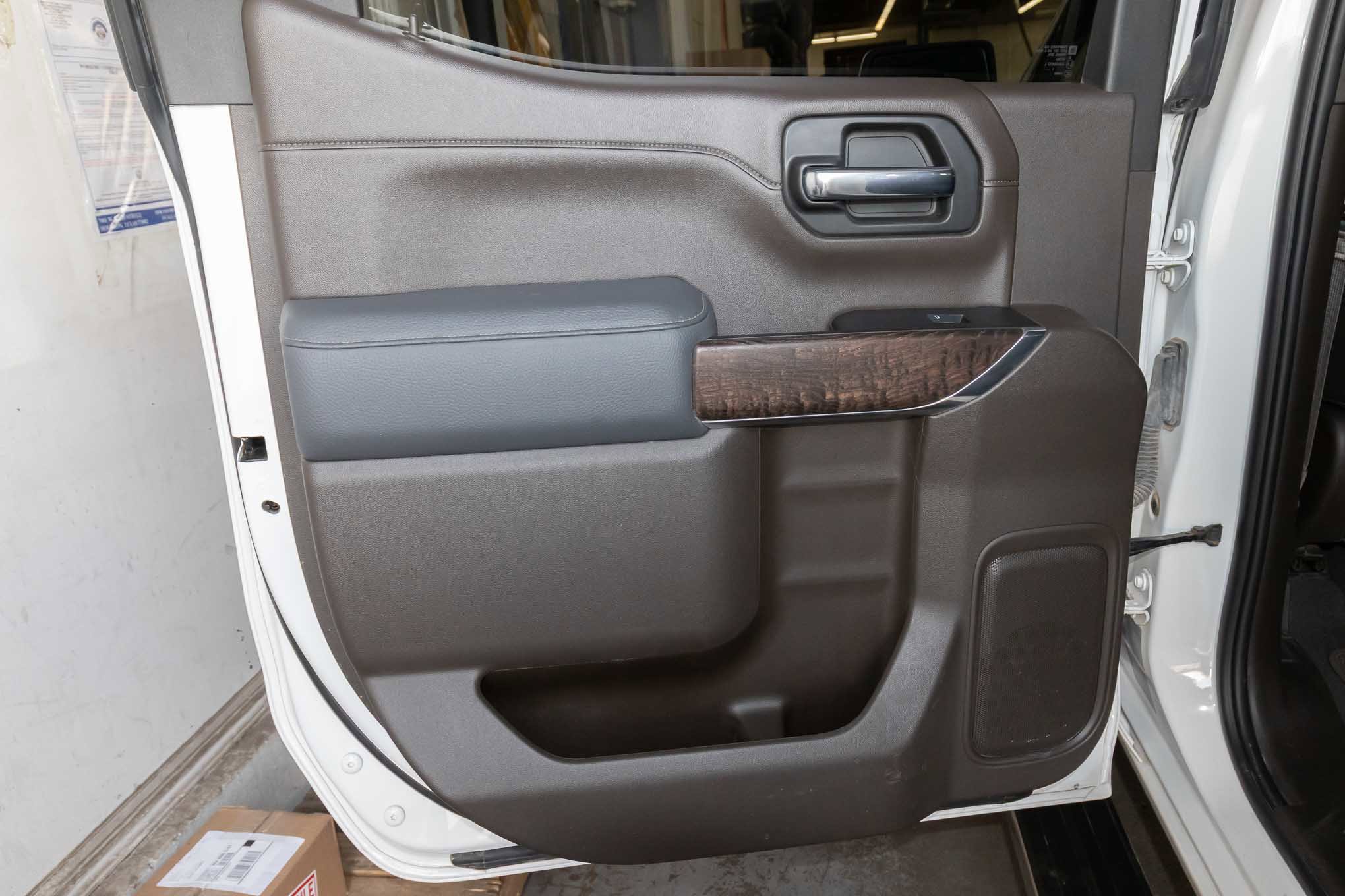 Used 2022 GMC Sierra 1500 Denali w/ Denali Premium Package image 12