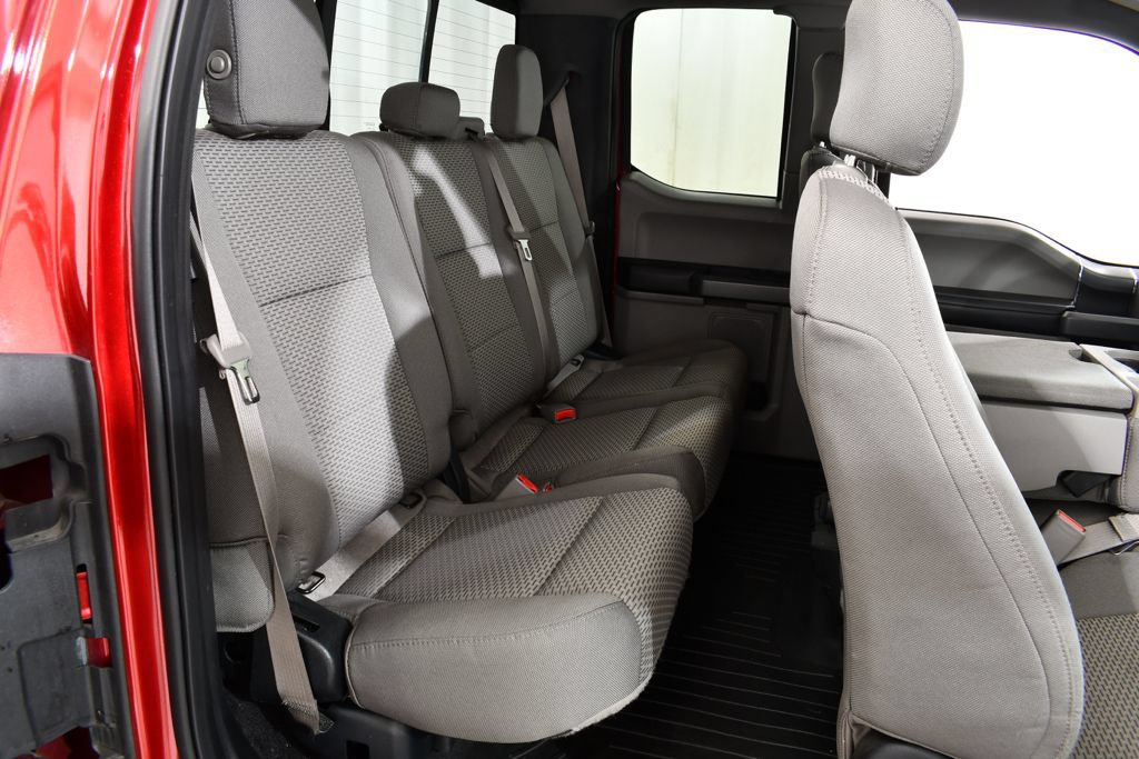 Used 2015 Ford F150 XLT w/ Equipment Group 302A Luxury AWD/4WD image 19