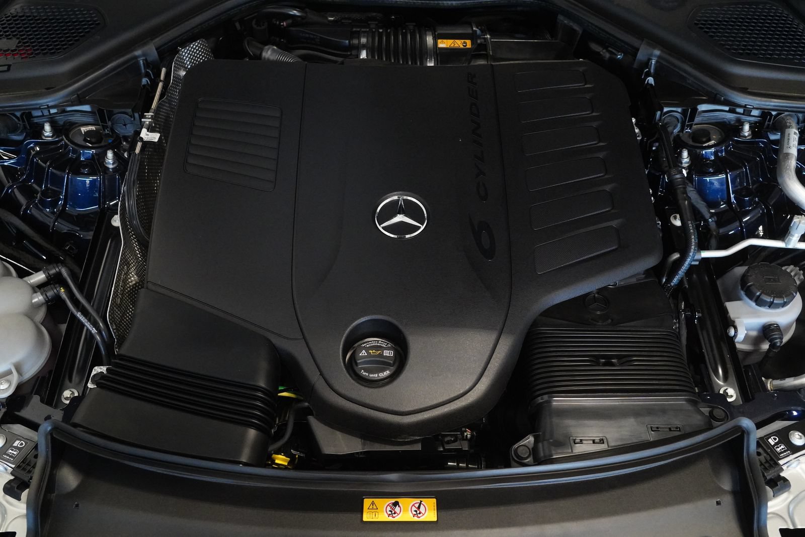 New 2026 Mercedes-Benz E 450 4MATIC Sedan image 31