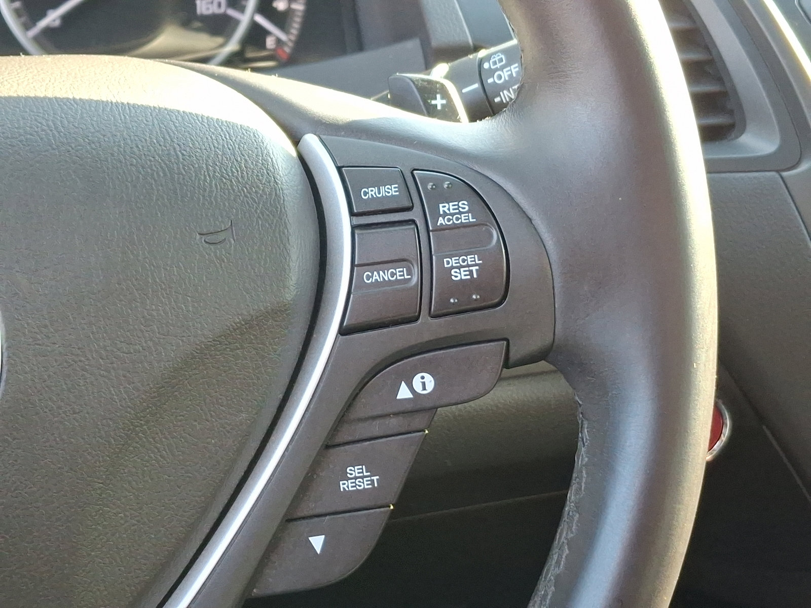 Used 2016 Acura RDX AWD image 23