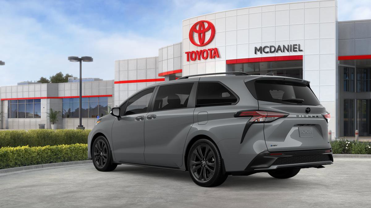 New 2026 Toyota Sienna XSE FWD image 8