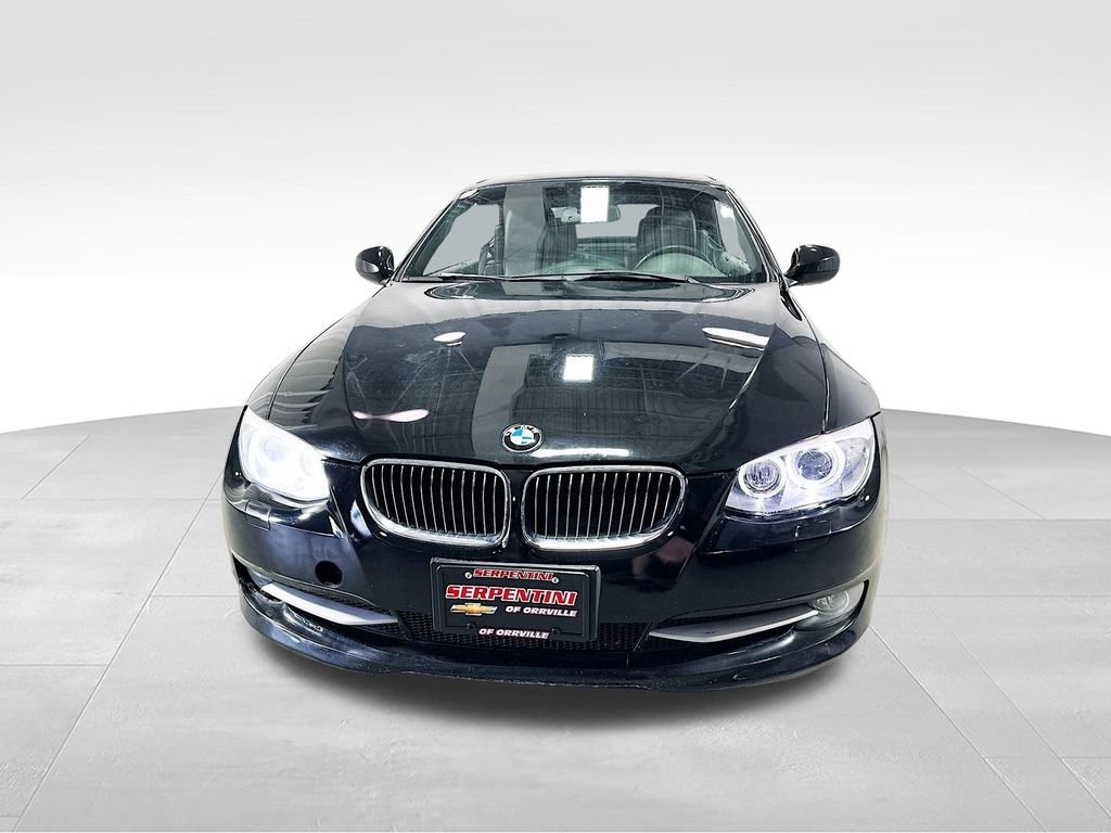 Used 2013 BMW 335i Convertible RWD image 4