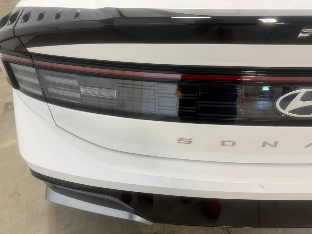 Certified 2026 Hyundai Sonata SEL FWD image 18