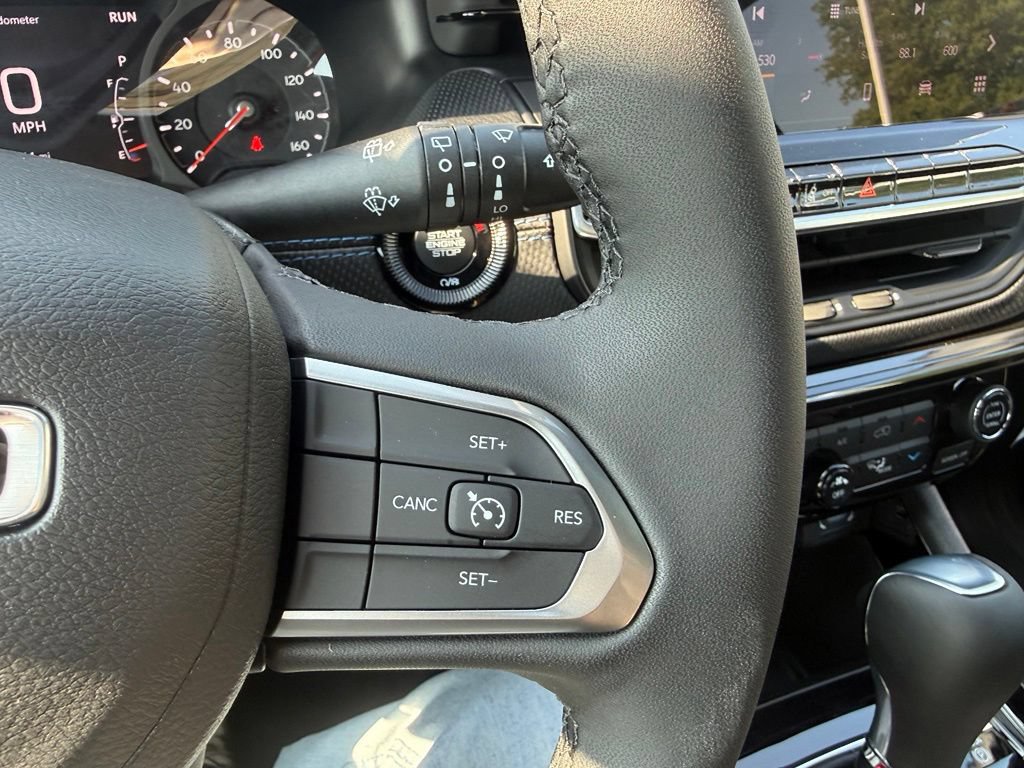 New 2026 Jeep Compass Latitude AWD/4WD image 17