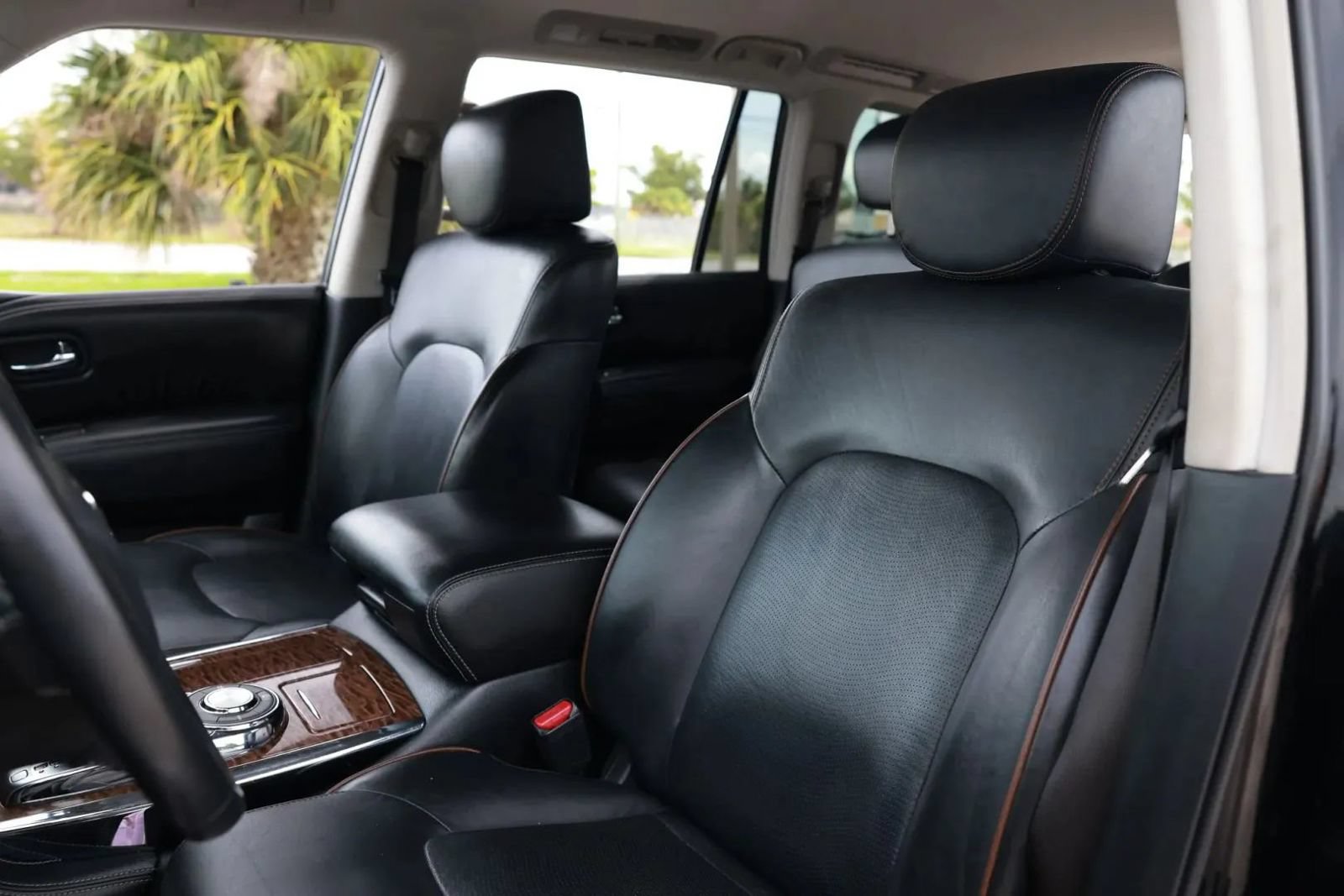 Used 2019 Nissan Armada Platinum w/ Captain's Chairs Package RWD image 22