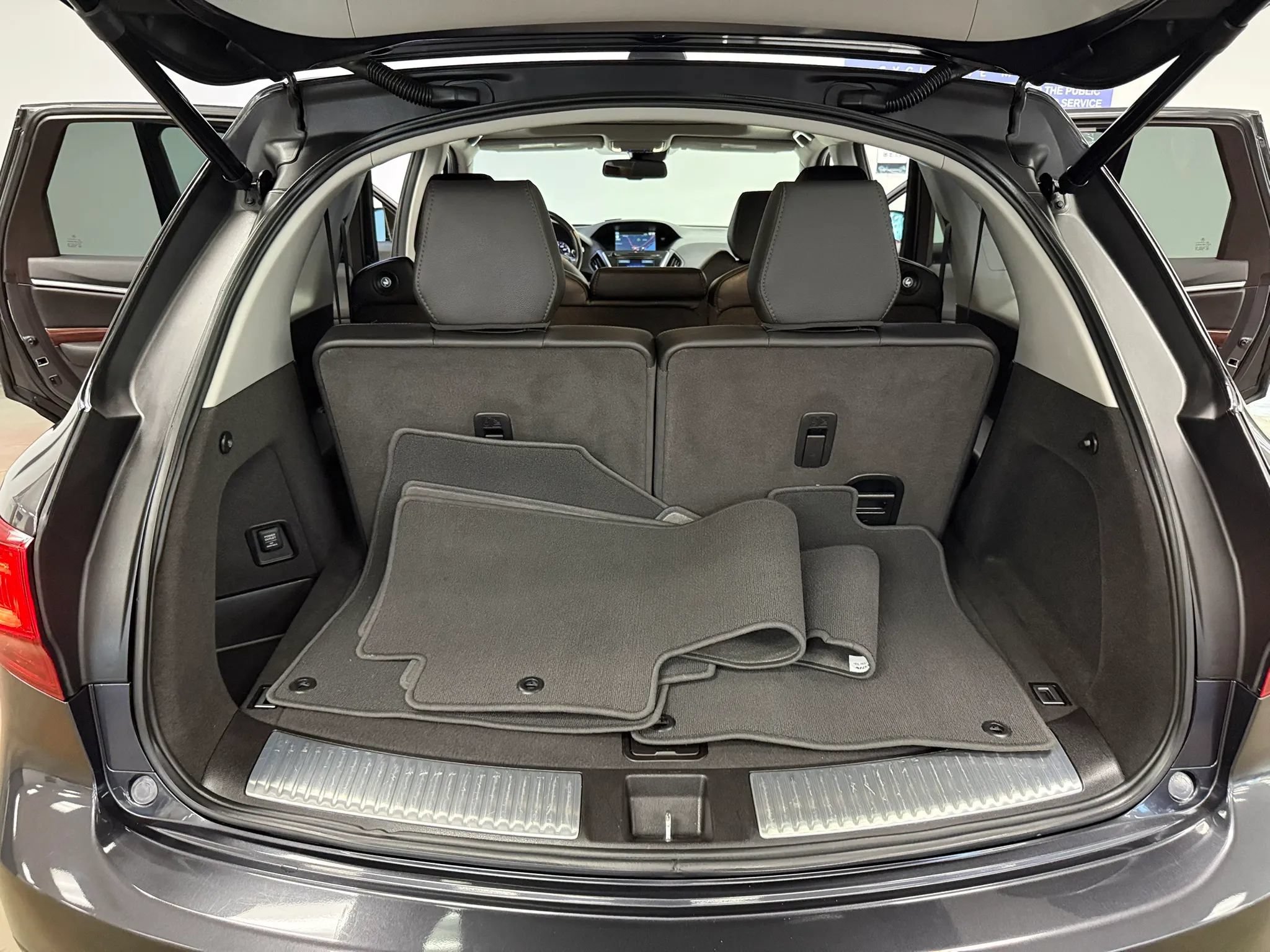 Used 2014 Acura MDX w/ Technology Package FWD image 9