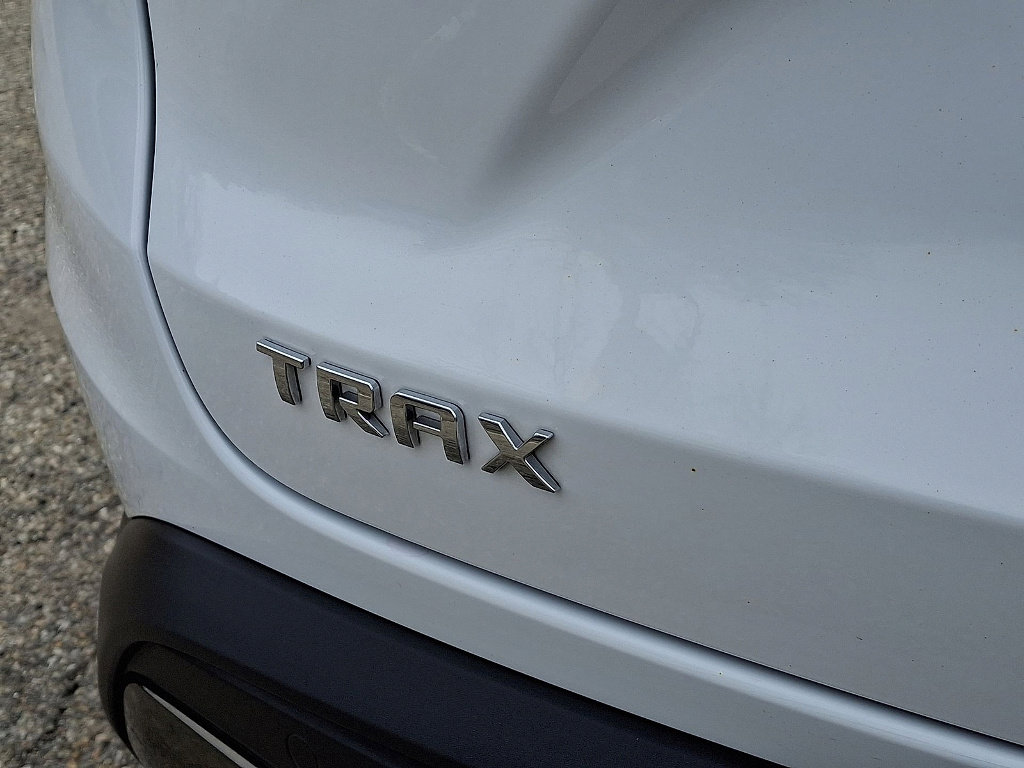 Certified 2024 Chevrolet Trax ACTIV w/ Driver Confidence Package image 24
