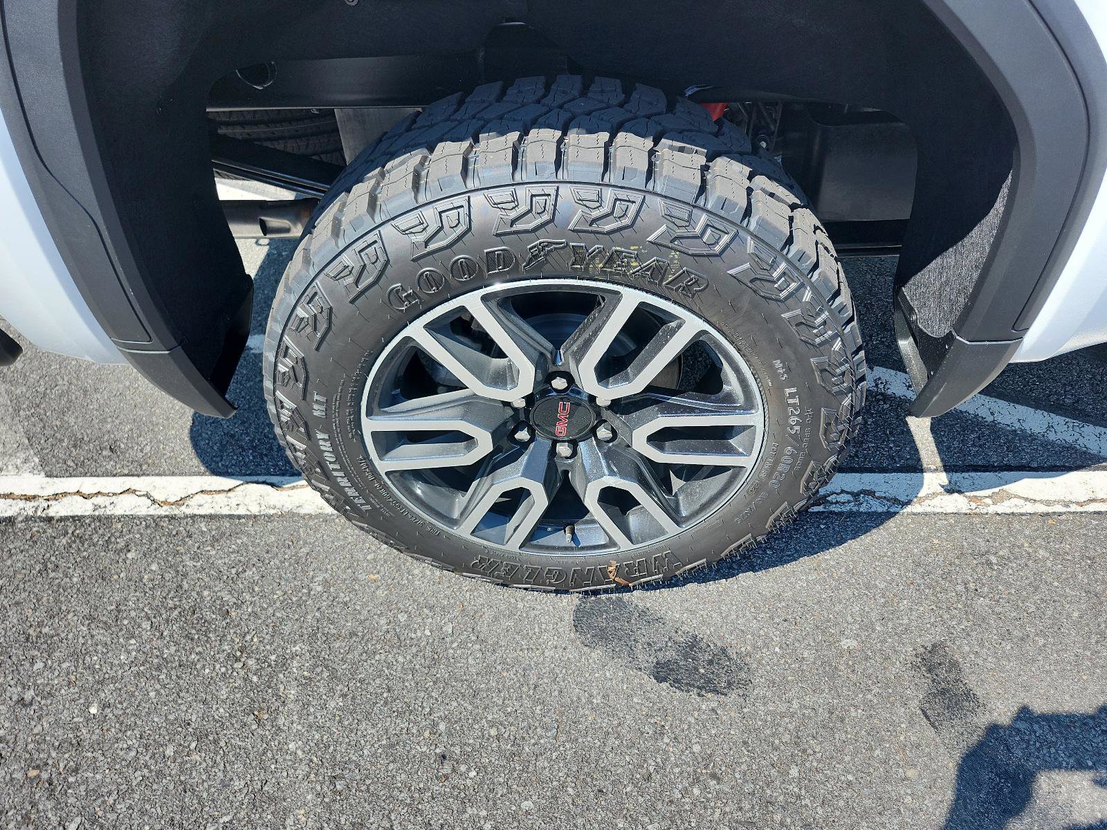 New 2026 GMC Sierra 1500 AT4 w/ AT4 Premium Package image 5