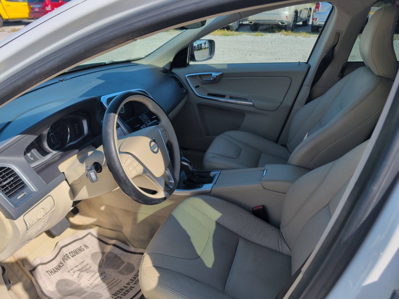 Used 2015 Volvo XC60 T5 AWD/4WD image 13