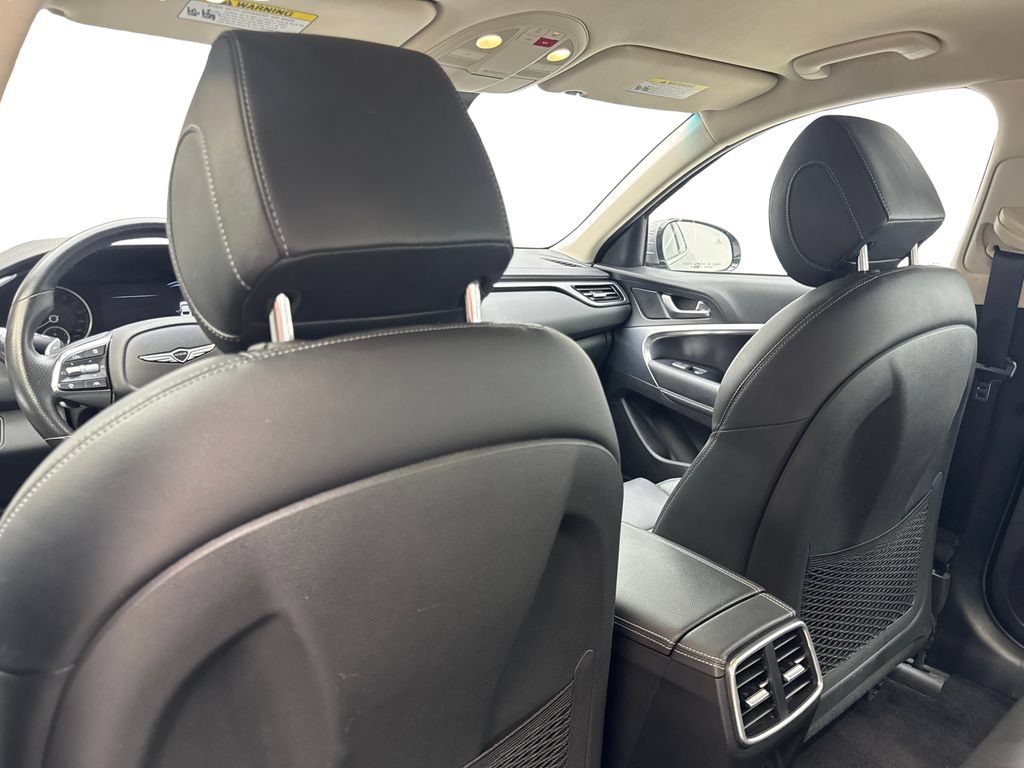 Used 2025 Genesis G70 2.5T RWD image 35